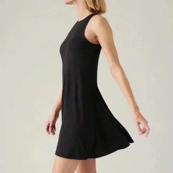 Athelta Santorini Thera dress, - Picture 4 of 11